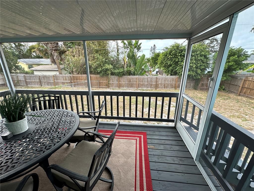 Interior, Sun Room, Wood Texture Flooring