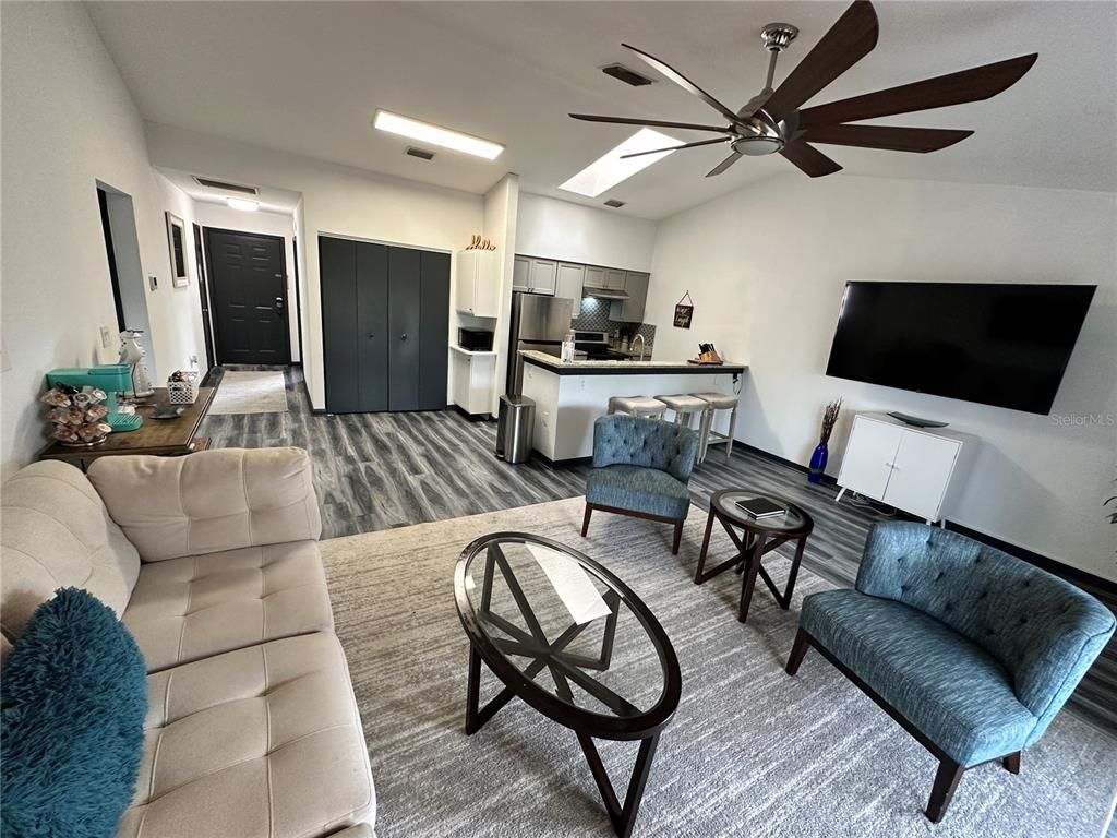 Interior, Kitchen, Living room, Recessed Lighting, Stainless Steel Appliances