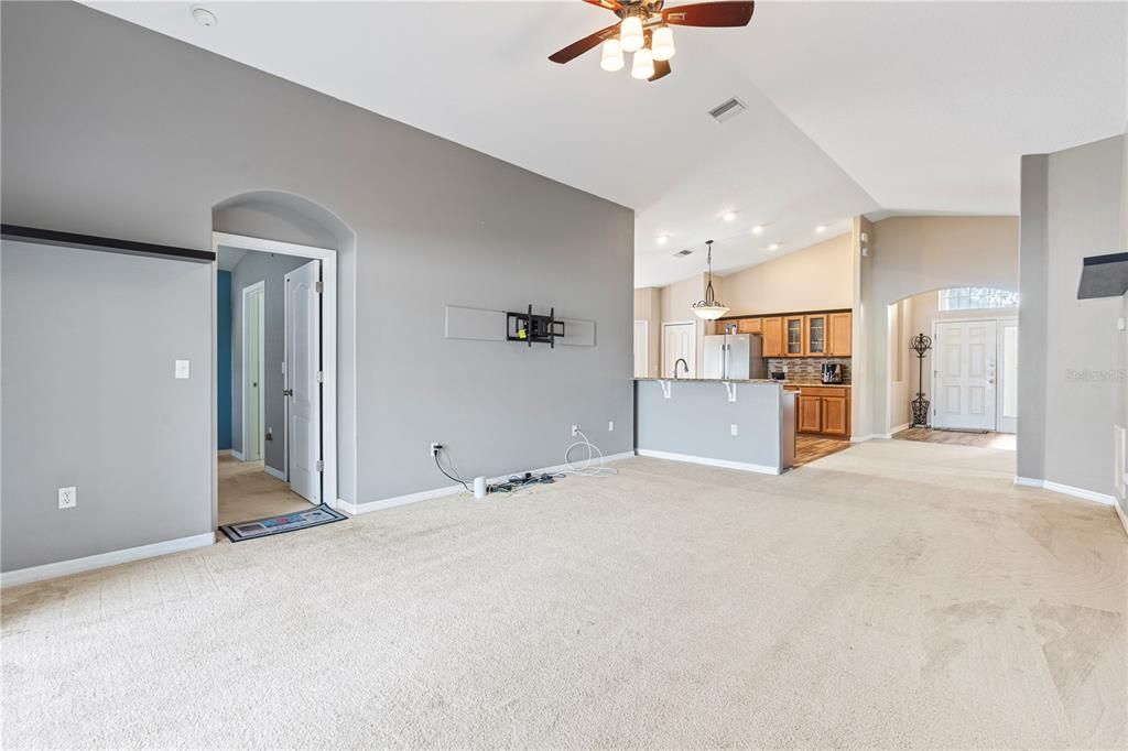 Empty room, Interior, Kitchen, Pendant Lights, Recessed Lighting