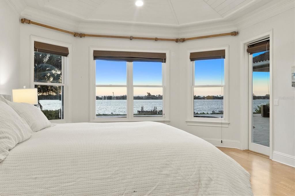 Bedroom, Interior, Recessed Lighting, Water, Wood Texture Flooring