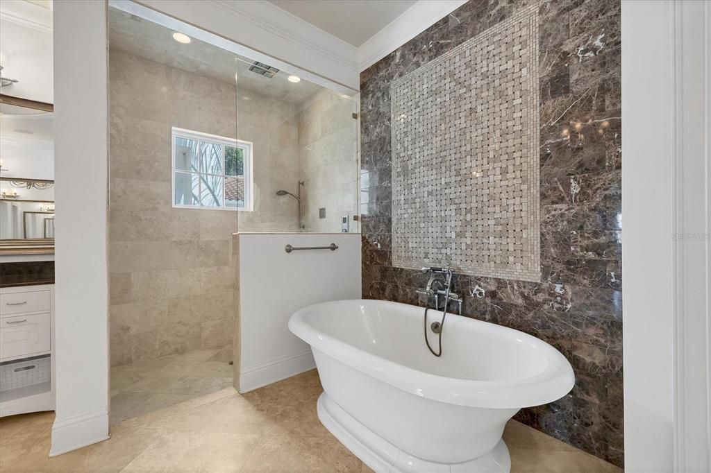 Bathroom, Free Standing Baths, Interior, Recessed Lighting