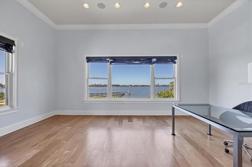 Home Office, Interior, Recessed Lighting, Water, Wood Texture Flooring