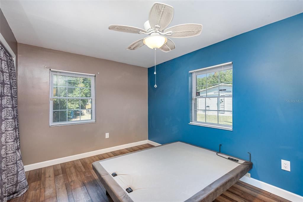 Billiard Table, Game Room, Interior, Wood Texture Flooring