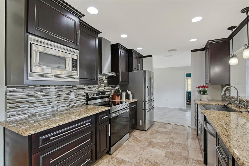 Interior, Kitchen, Pendant Lights, Recessed Lighting, Stainless Steel Appliances