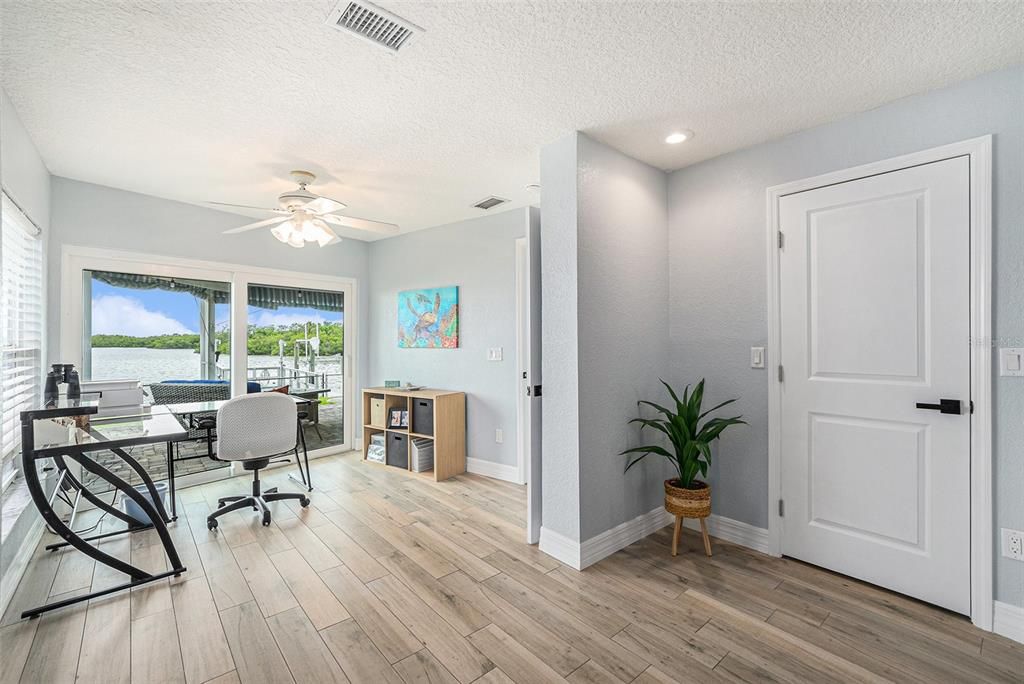 Home Office, Interior, Recessed Lighting, Water, Wood Texture Flooring