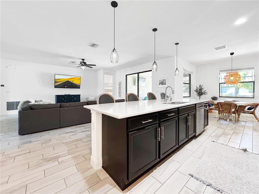 Dining room, Interior, Kitchen, Living room, Pendant Lights, Recessed Lighting