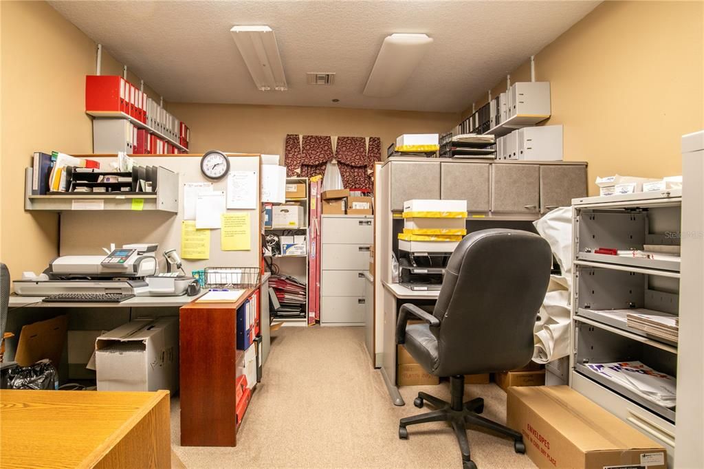 Home Office, Interior