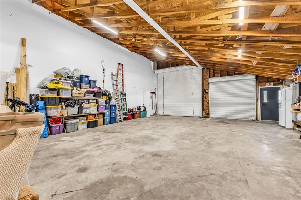 Garage, Interior, Wooden Beams, Wooden Ceilings