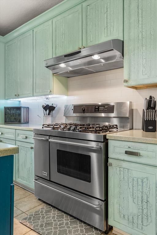 Interior, Kitchen, Stainless Steel Appliances