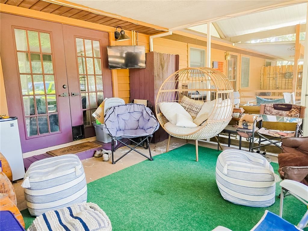 Interior, Living room