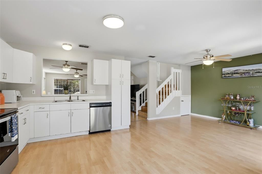 Interior, Kitchen, Wood Texture Flooring