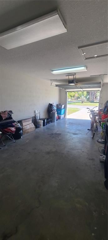 Garage, Interior