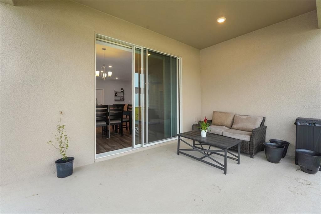 Dining room, Interior, Living room, Pendant Lights, Recessed Lighting