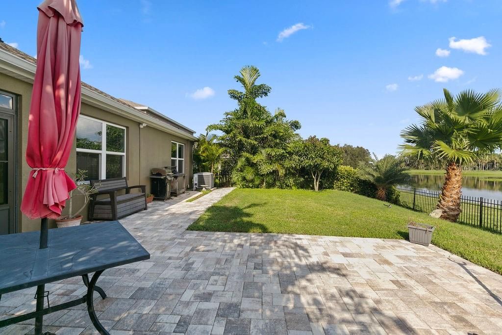 Backyard, Exterior, Water