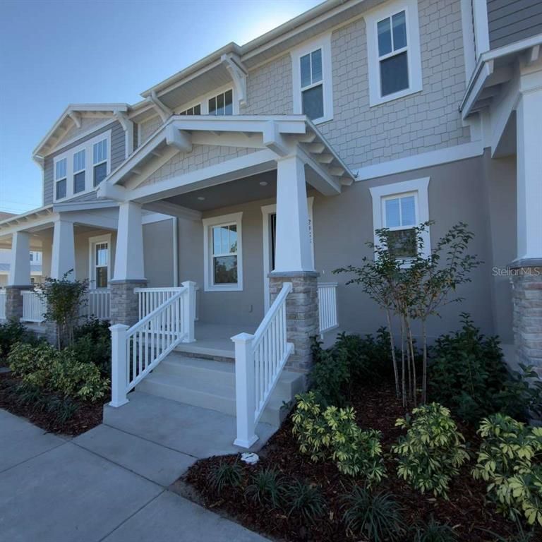 Exterior, Facade, American Craftsman