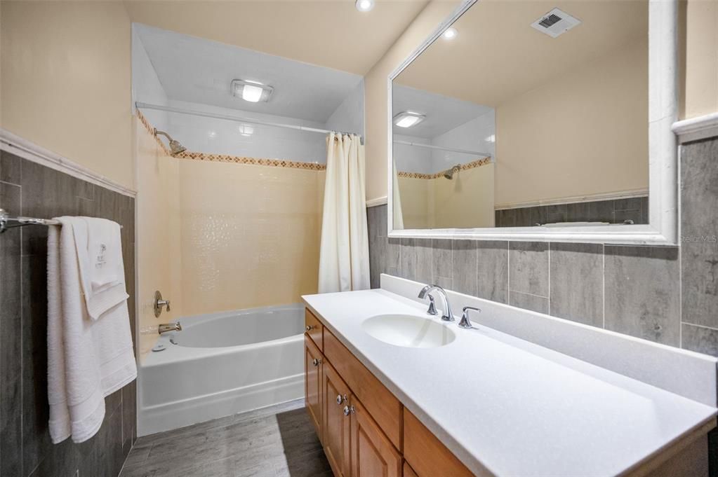 Bathroom, Interior, Recessed Lighting, Wood Texture Flooring