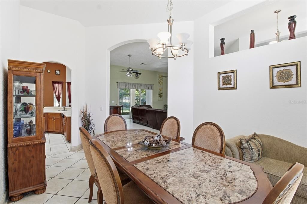 Chandelier, Dining room, Interior