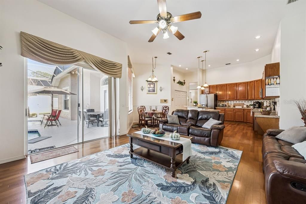 Dining room, Interior, Kitchen, Living room, Pendant Lights, Recessed Lighting, Wood Texture Flooring