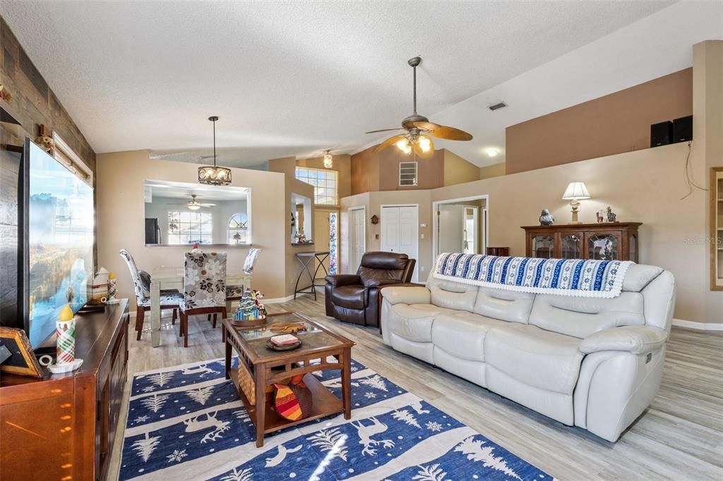 Dining room, Interior, Living room, Pendant Lights, Wood Texture Flooring