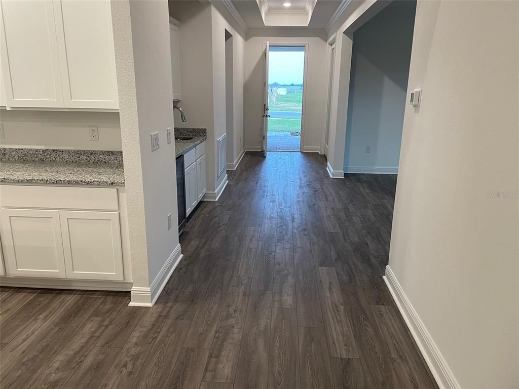 Interior, Recessed Lighting, Wood Texture Flooring