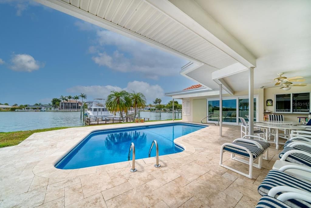 Exterior, Pool, Water