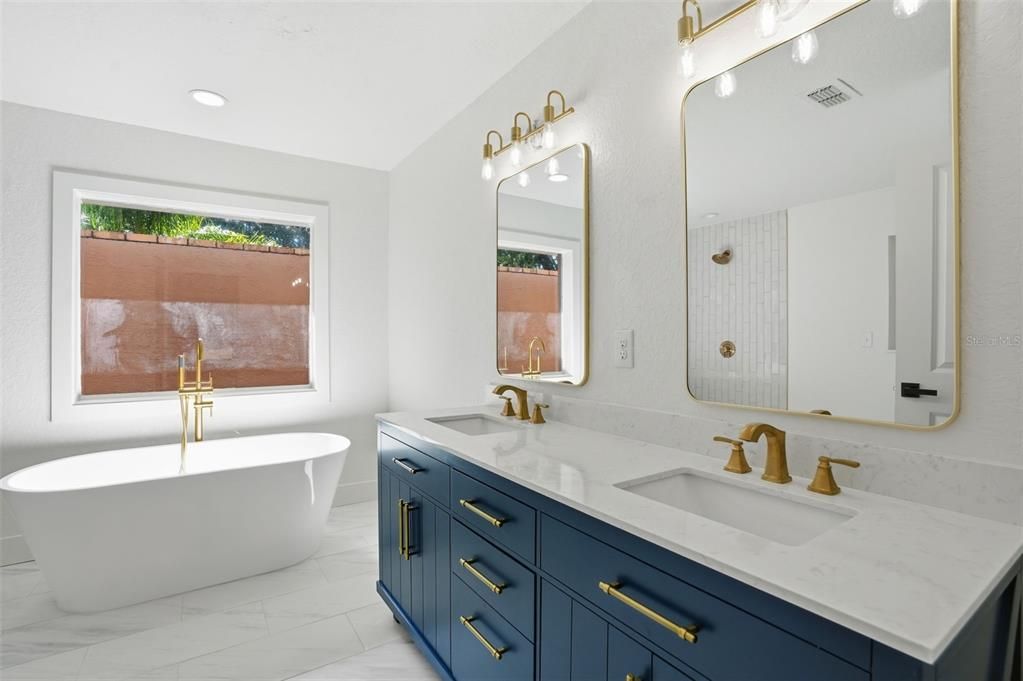 Bathroom, Dual Sink Vanities, Free Standing Baths, Interior, Marble, Recessed Lighting