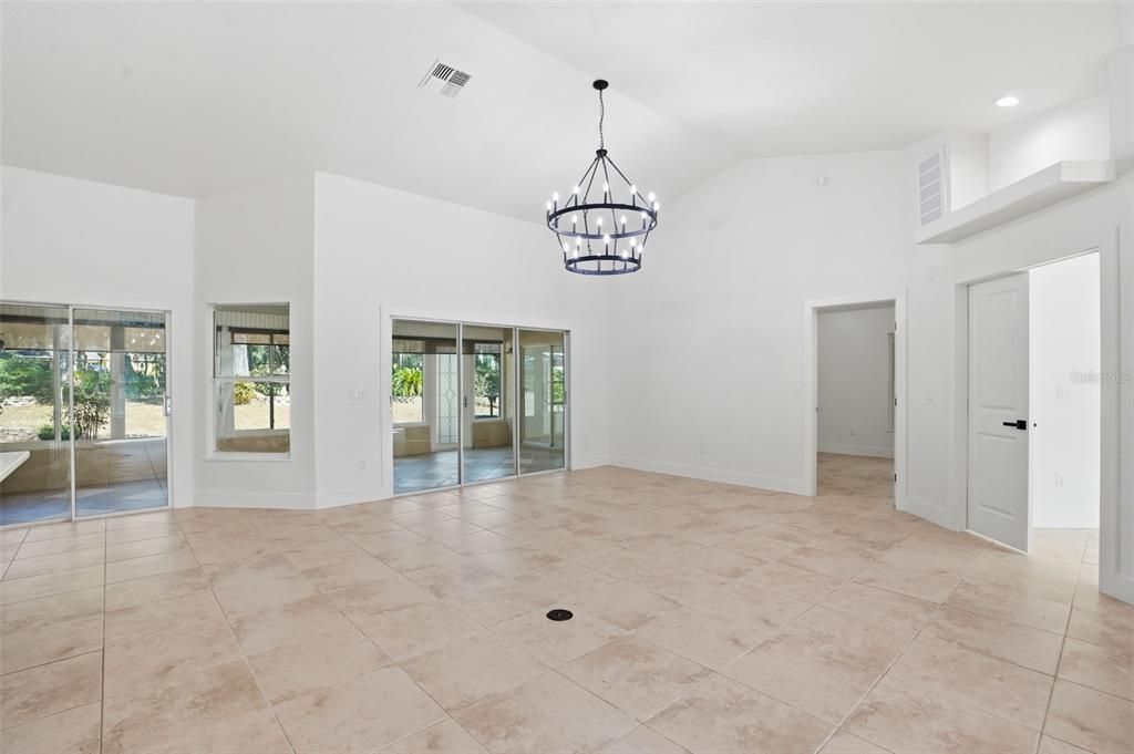 Chandelier, Empty room, Interior, Pendant Lights, Recessed Lighting