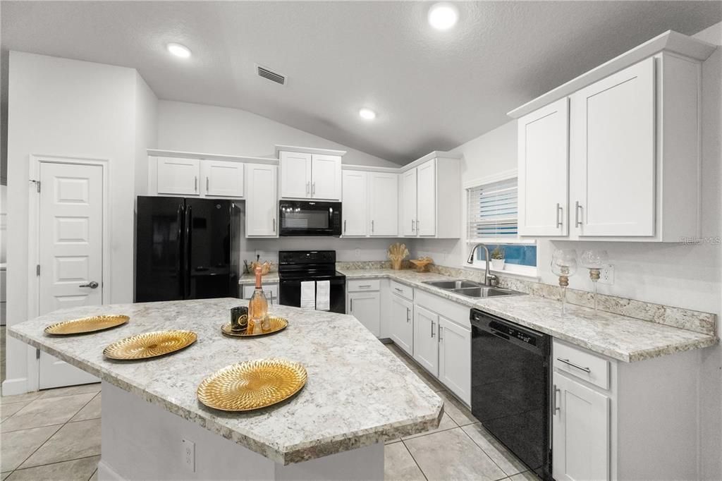 Interior, Kitchen, Recessed Lighting