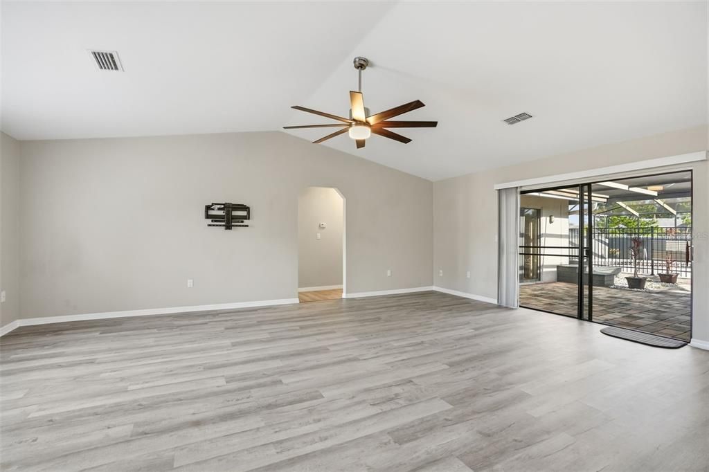Empty room, Interior, Recessed Lighting, Wood Texture Flooring