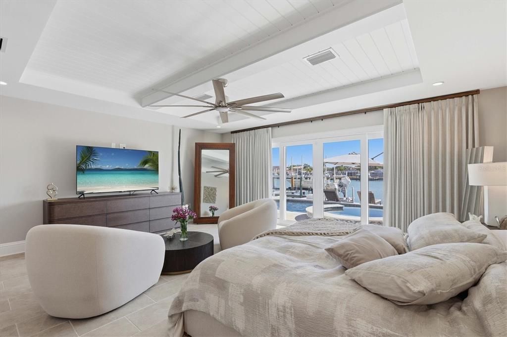 Bedroom, Interior, Recessed Lighting, Water