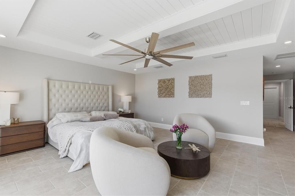 Bedroom, Interior, Recessed Lighting