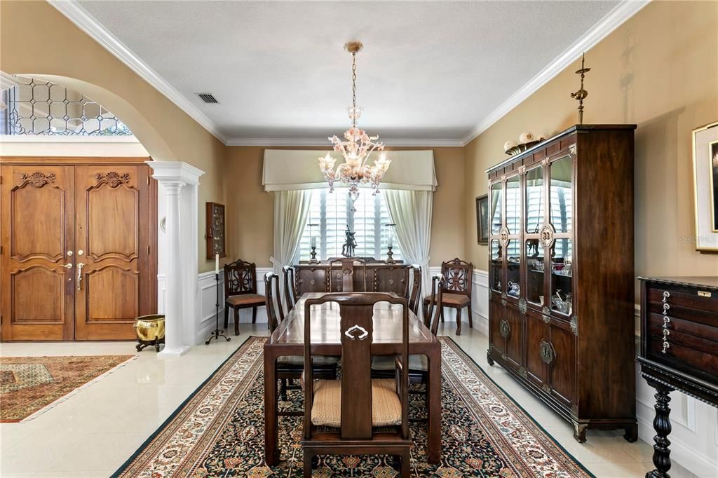 Chandelier, Dining room, Interior