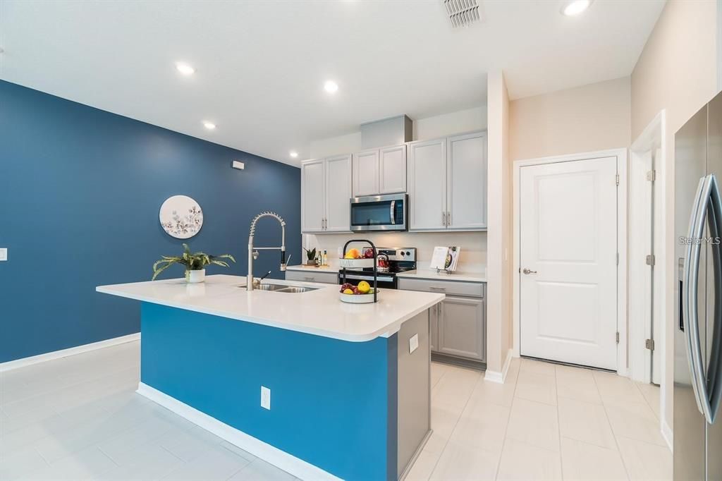 Interior, Kitchen, Recessed Lighting
