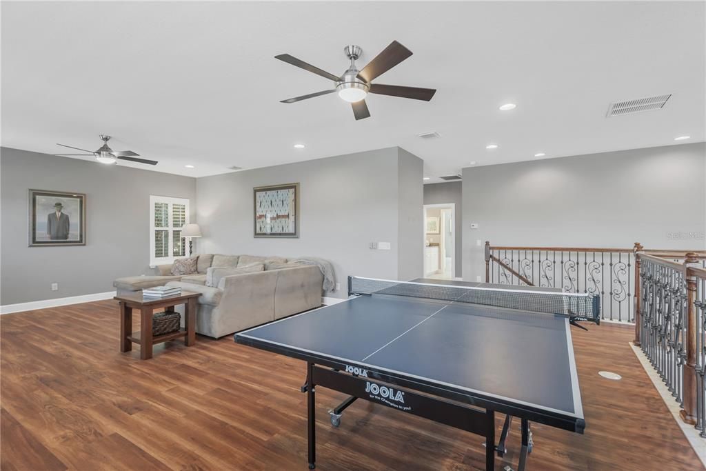 Game Room, Interior, Living room, Recessed Lighting, Wood Texture Flooring