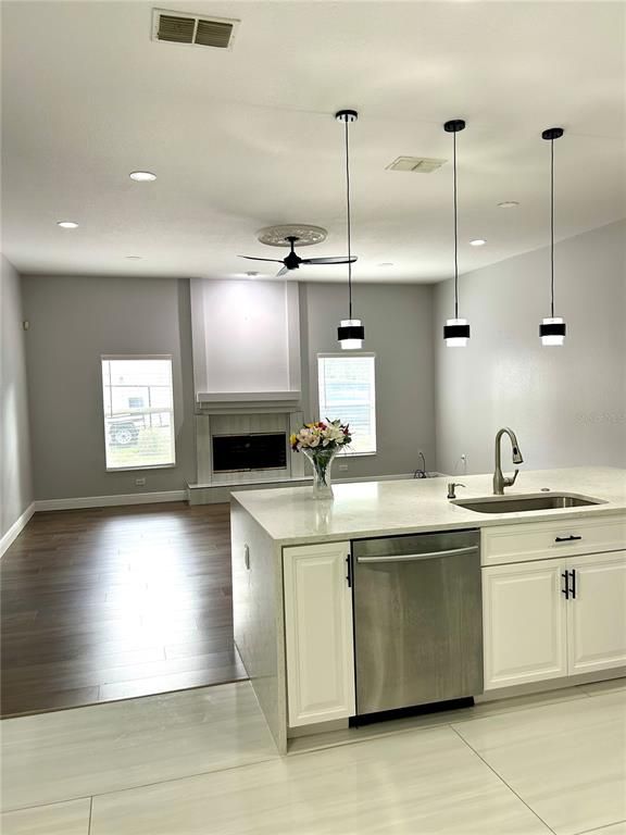 Fireplace, Interior, Kitchen, Pendant Lights, Recessed Lighting, Wood Texture Flooring