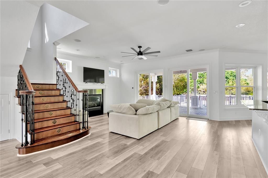 Interior, Living room, Recessed Lighting, Wood Texture Flooring