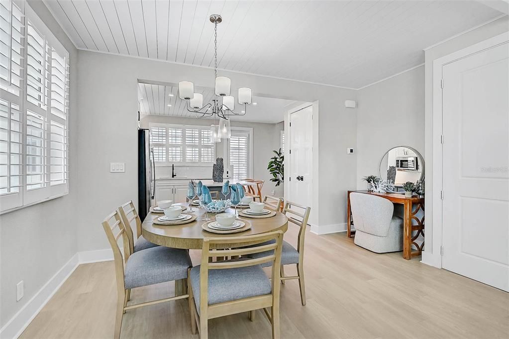 Chandelier, Dining room, Interior, Wood Texture Flooring