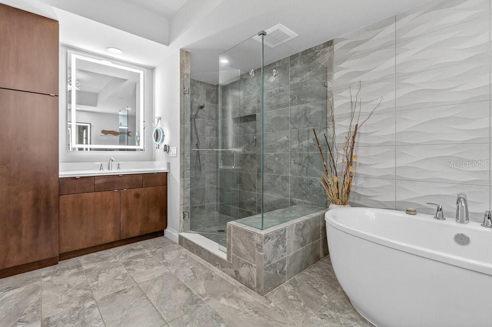 Bathroom, Free Standing Baths, Glass Shower, Interior, Recessed Lighting
