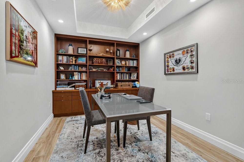 Home Office, Interior, Recessed Lighting, Wood Texture Flooring