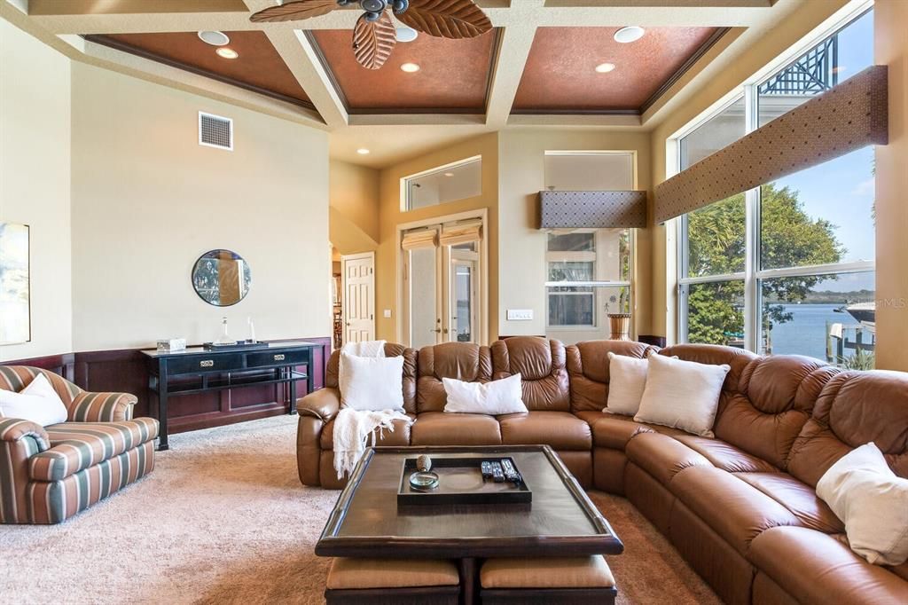 Interior, Living room, Recessed Lighting, Water