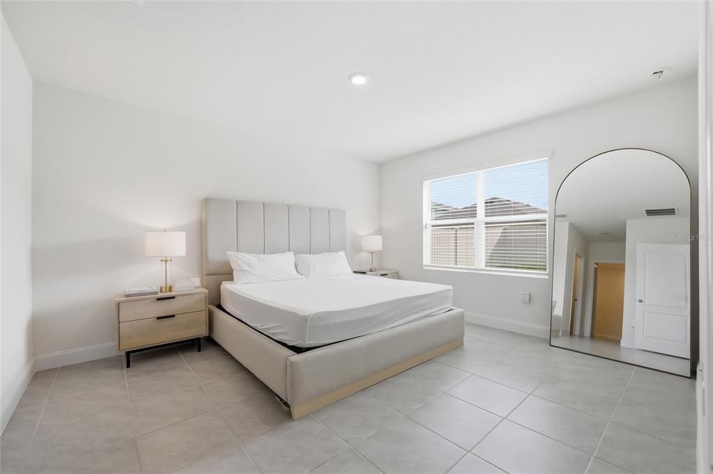 Bedroom, Interior, Recessed Lighting