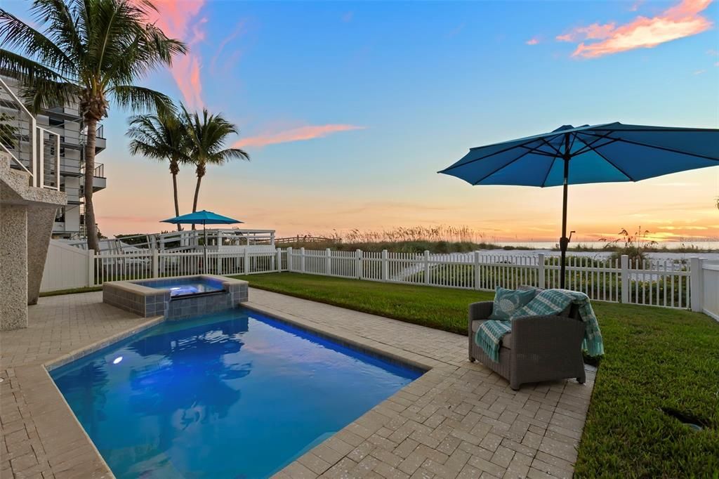 Exterior, Pool, Water