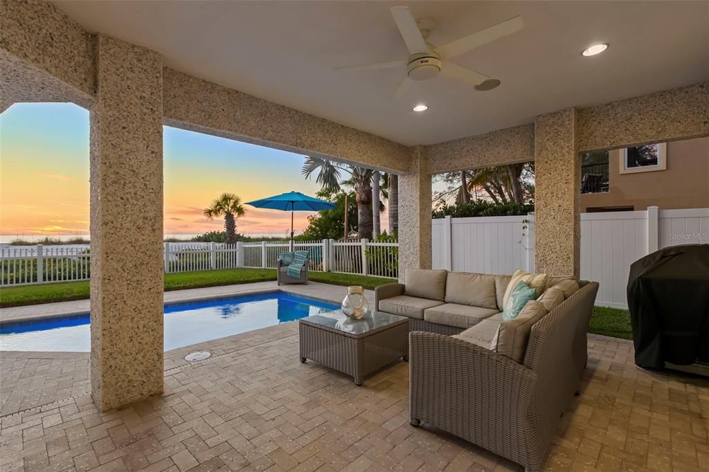 Exterior, Pool, Recessed Lighting, Water