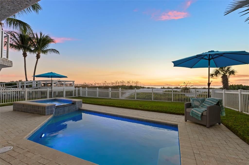 Exterior, Pool, Water