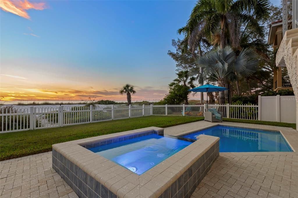 Exterior, Pool, Water