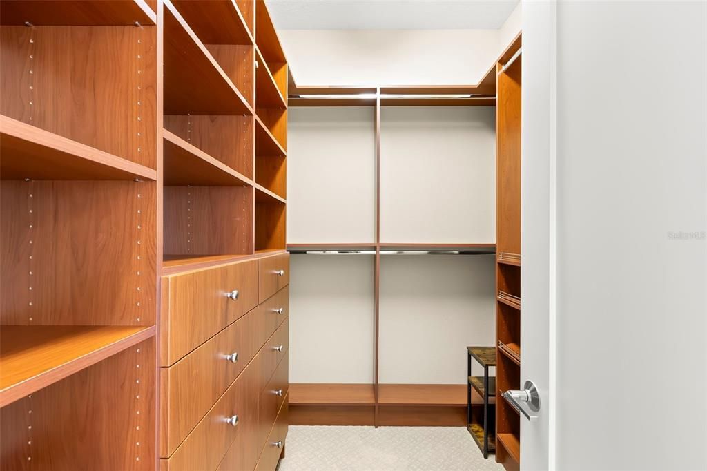 Interior, Walk-in Closets