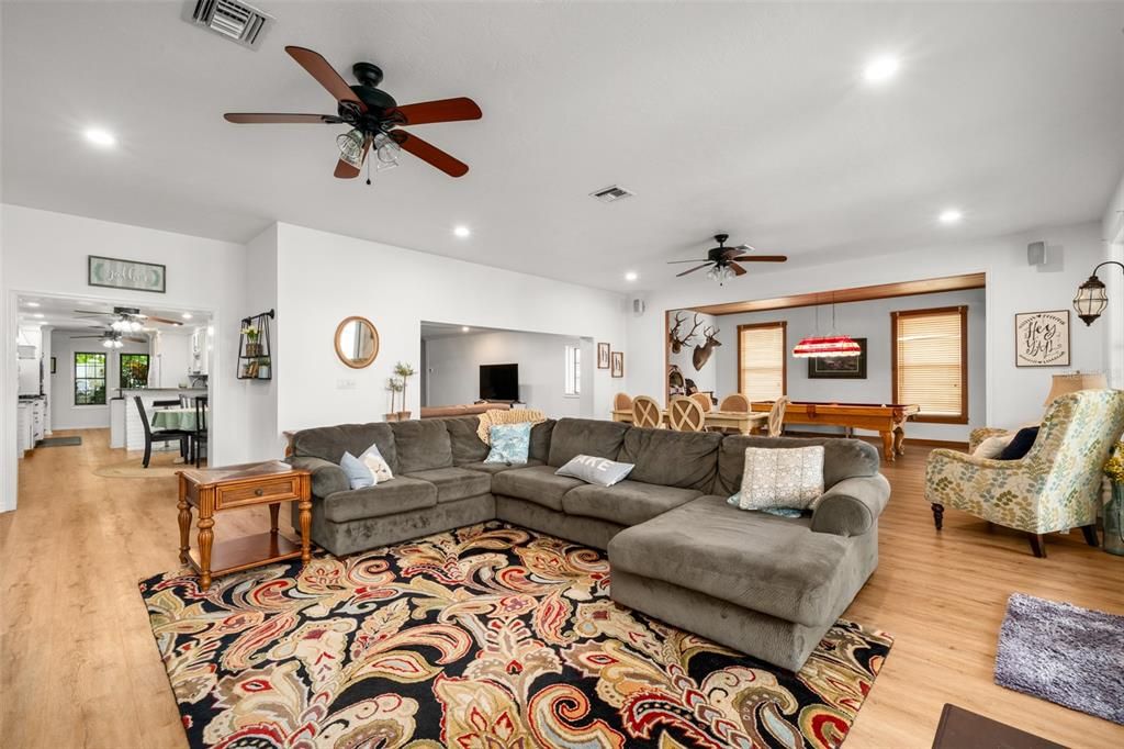 Dining room, Interior, Living room, Recessed Lighting, Wood Texture Flooring