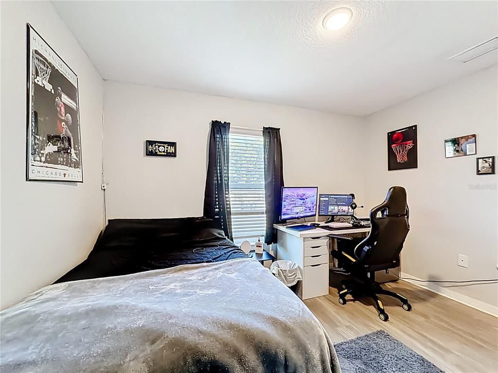 Bedroom, Home Office, Interior, Recessed Lighting, Wood Texture Flooring