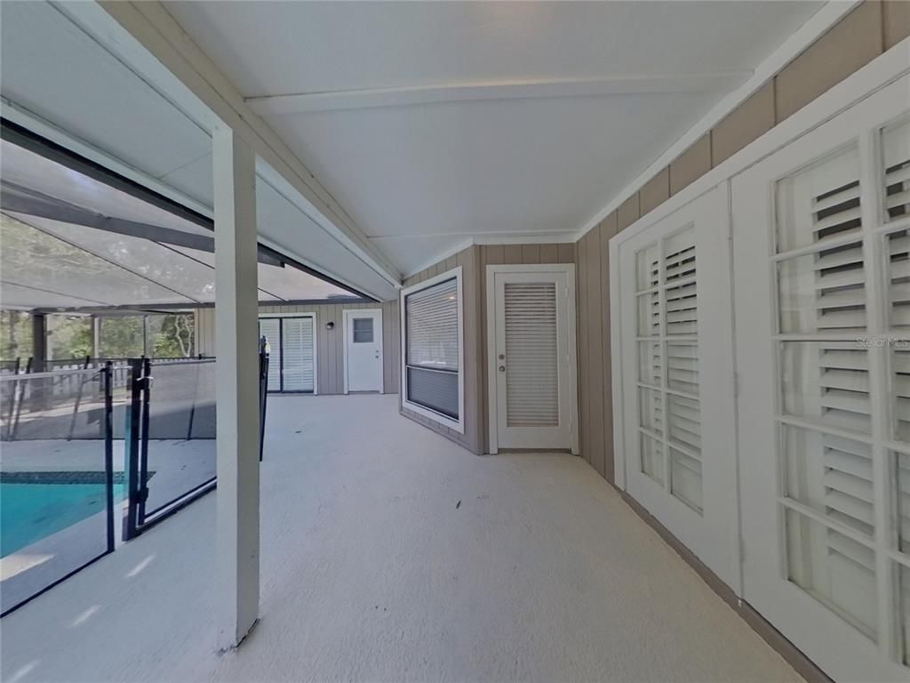 Empty room, Glass Ceilings, Interior, Sun Room