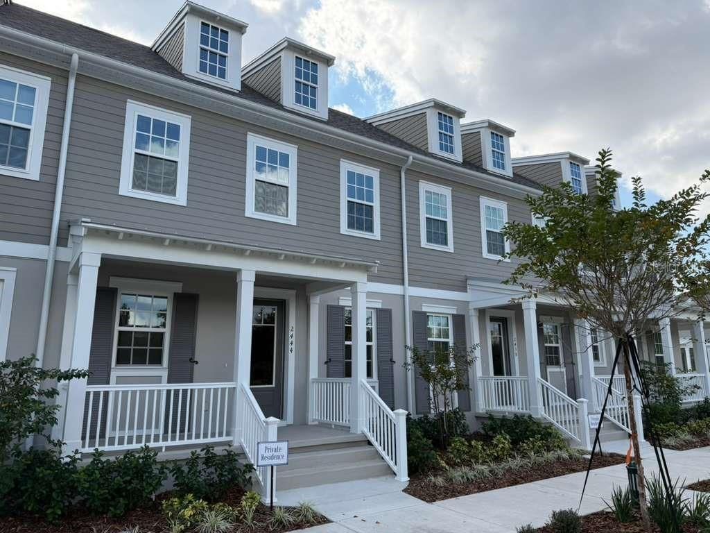 Exterior, Facade, Georgian